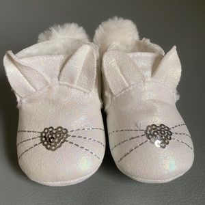 Nicole Miller Newborn Slippers